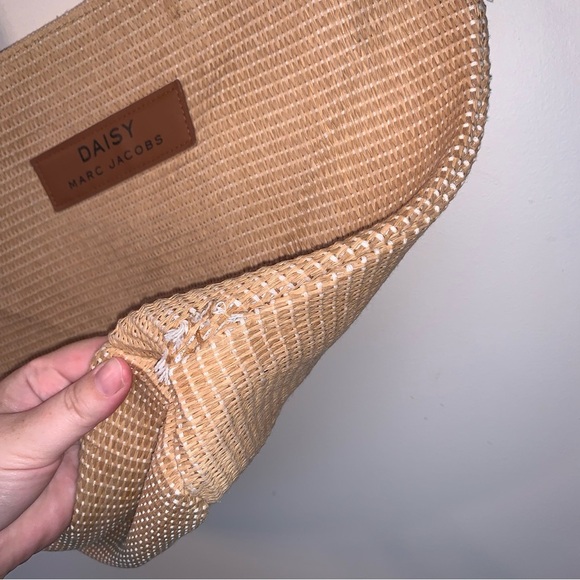 Marc Jacobs Daisy Wicker Tote Shoulder Bag - Picture 7 of 13